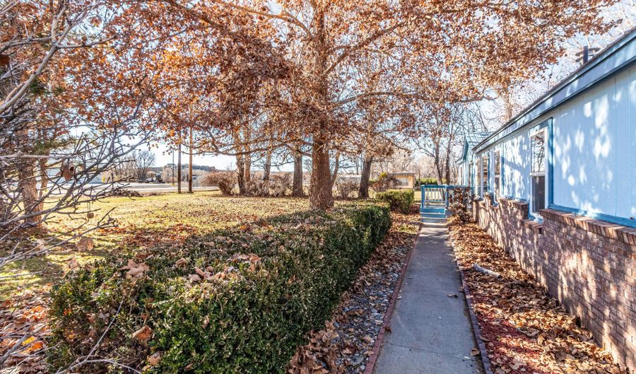 406 ROAD 5500, Bloomfield, NM 87413 - 3 Beds, 2 Bath