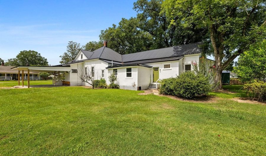 405 Hickory St, Amite, LA 70422 - 4 Beds, 3 Bath