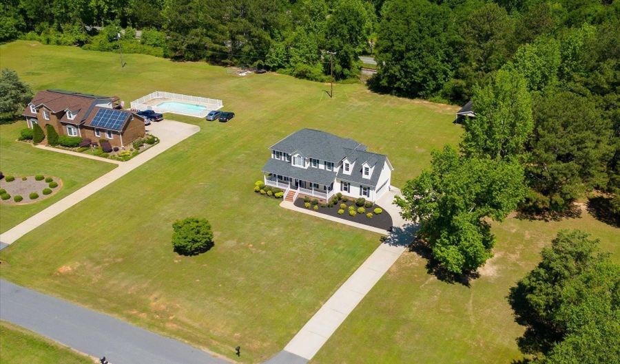 205 Pebble Brook Ln, Belton, SC 29627 - 3 Beds, 3 Bath