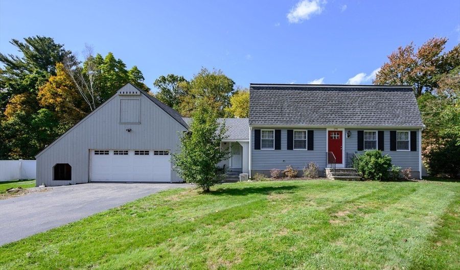 179 Russell Ln, Abington, MA 02351 - 3 Beds, 2 Bath