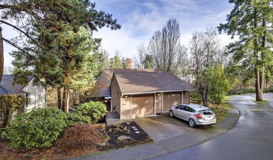 15235 SW JAYLEE St, Beaverton, OR 97007 - 3 Beds, 3 Bath