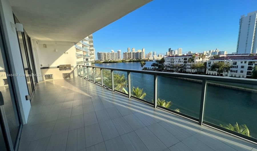 3250 NE 188 St 403, Aventura, FL 33180 - 3 Beds, 5 Bath