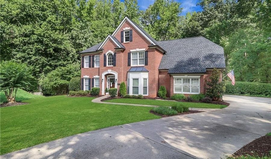1125 Brier Rdg, Alpharetta, GA 30004 - 4 Beds, 4 Bath