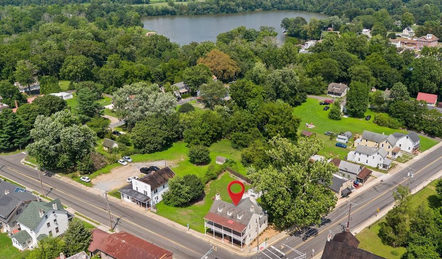 4 N GREENWICH St, Alloway, NJ 08001 - 4 Beds, 1 Bath