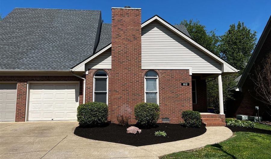 812 Steeplechase Way, Bowling Green, KY 42103 - 4 Beds, 3 Bath