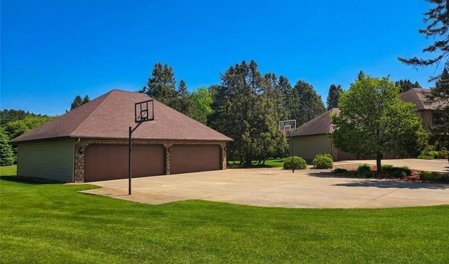 17231 Uplander St NW, Andover, MN 55304 - 4 Beds, 3 Bath