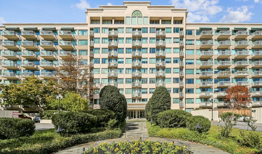 5450 WHITLEY PARK Ter 413, Bethesda, MD 20814 - 2 Beds, 2 Bath