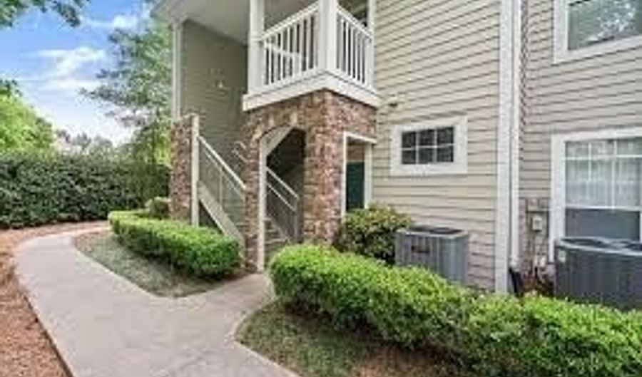 232 Edinburgh Ct 232, Alpharetta, GA 30004 - 3 Beds, 3 Bath