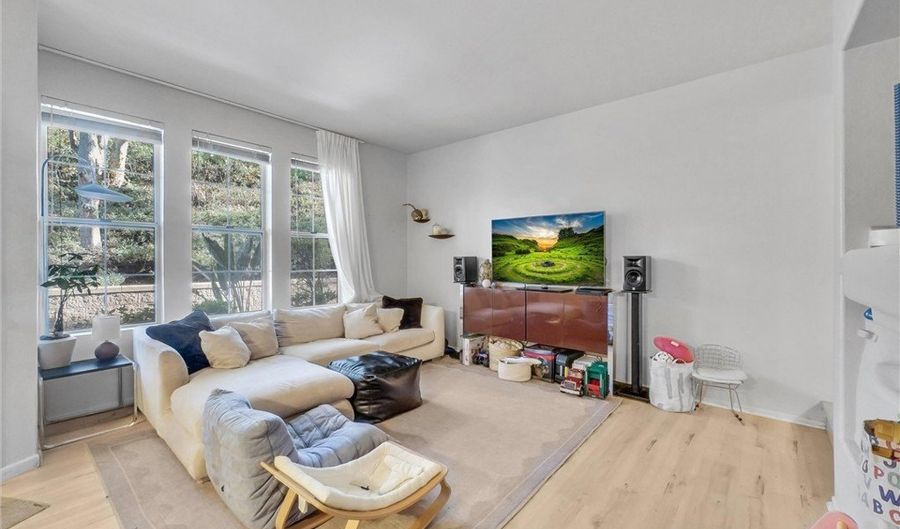 65 Waxwing, Aliso Viejo, CA 92656 - 2 Beds, 3 Bath