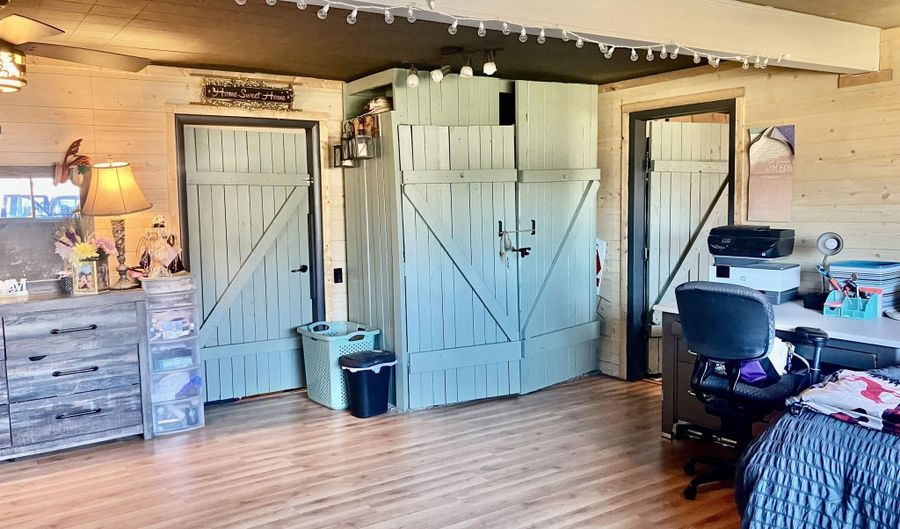 1718 N Socony St, Augusta, KS 67010 - 4 Beds, 2 Bath