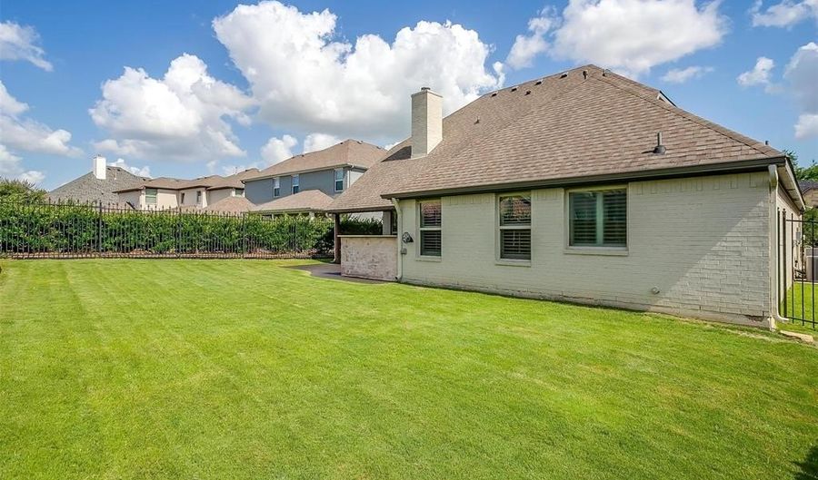 301 Blue Stem Ln, Aledo, TX 76008 - 4 Beds, 3 Bath
