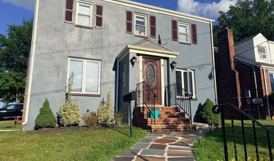 136 Belmohr St 1, Belleville, NJ 07109 - 3 Beds, 3 Bath