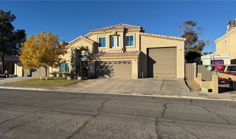 7880 Ahey Rd, Las Vegas, NV 89129 - 4 Beds, 3 Bath