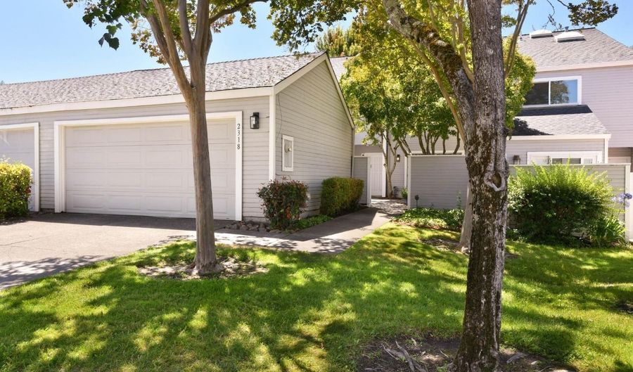 2318 Lakeview Dr, Santa Rosa, CA 95405 - 3 Beds, 3 Bath
