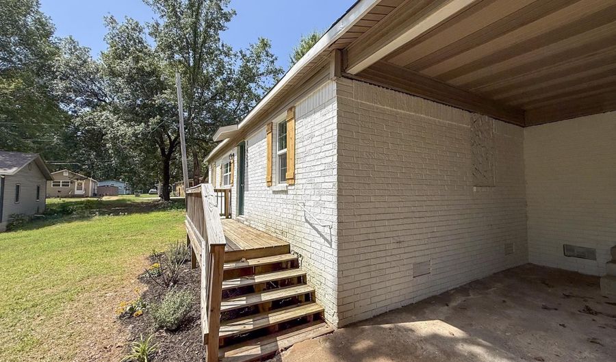 1423 S East St, Benton, AR 72015 - 4 Beds, 2 Bath