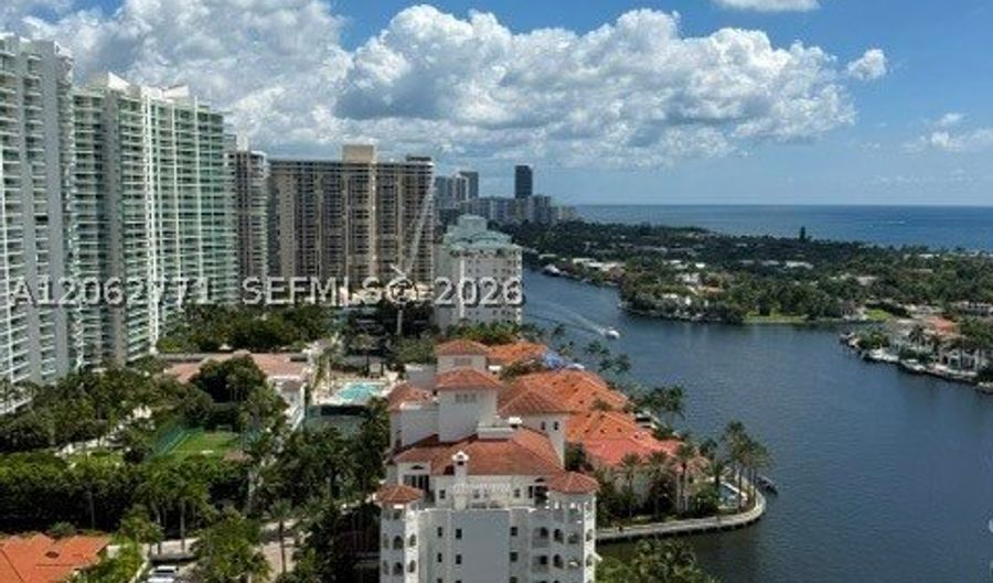 19707 Turnberry Way 24B, Aventura, FL 33180 - 2 Beds, 2 Bath