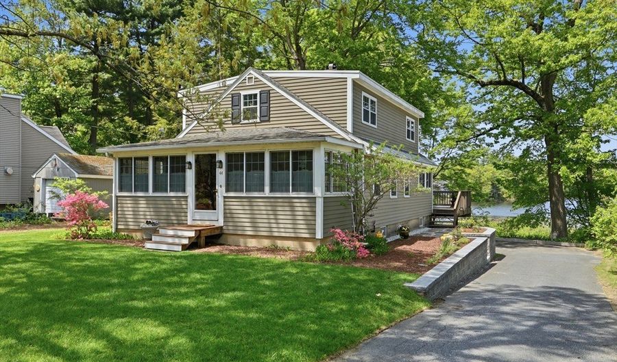 44 Sandy Pond Rd, Ayer, MA 01432 - 3 Beds, 2 Bath