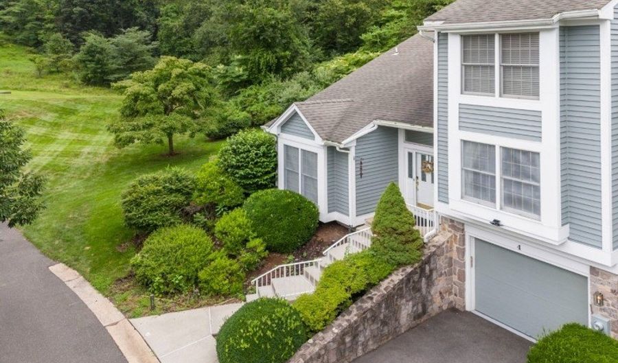 4 Brightwood Ln, Bedminster, NJ 07921 - 3 Beds, 3 Bath
