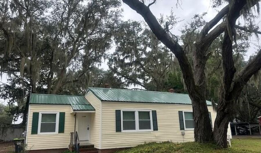 1104 Lafayette St, Beaufort, SC 29902 - 1 Beds, 1 Bath