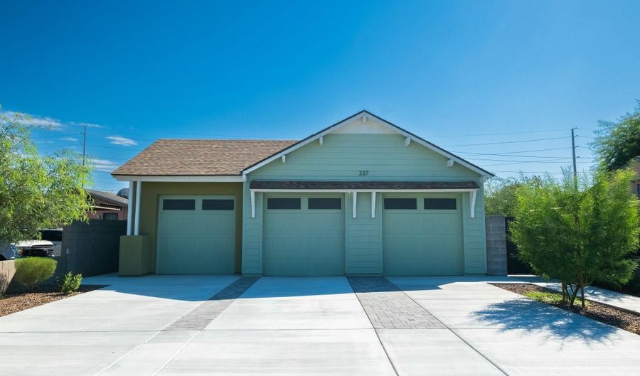337 N COLORADO St 100, Chandler, AZ 85225 - 2 Beds, 2 Bath