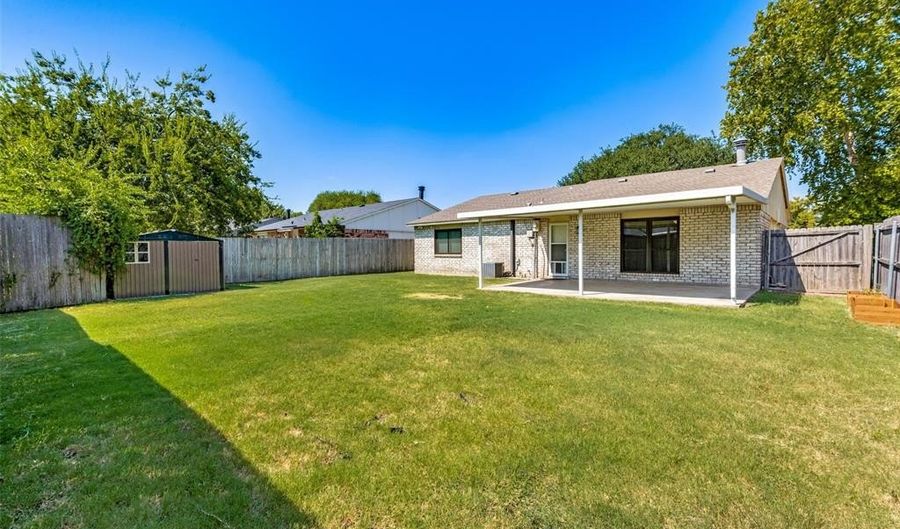 5020 Griffin Dr, The Colony, TX 75056 - 3 Beds, 2 Bath