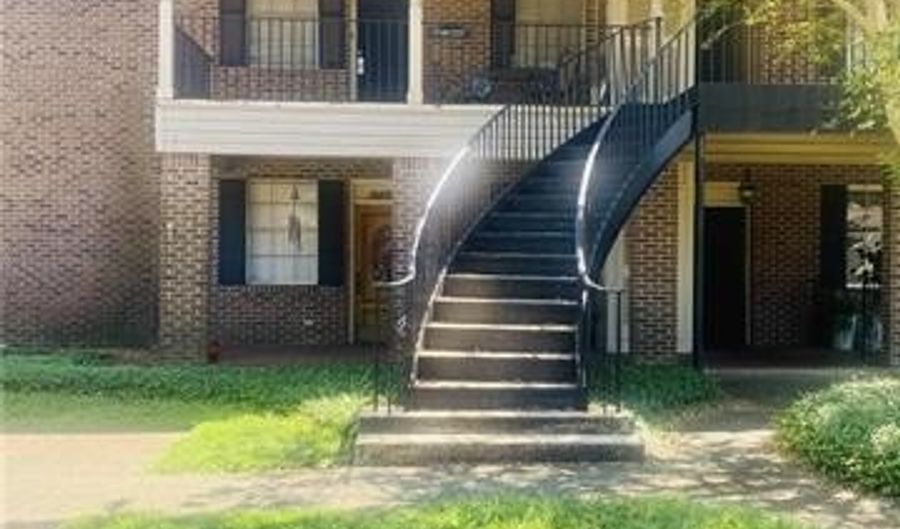 4400 CHARLESTON CIRCLE Cir 5, Alexandria, LA 71303 - 2 Beds, 2 Bath