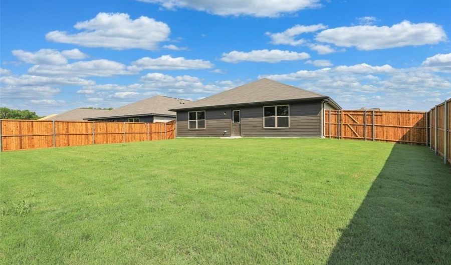 1805 Saint James Place Ln, Anna, TX 75409 - 4 Beds, 2 Bath