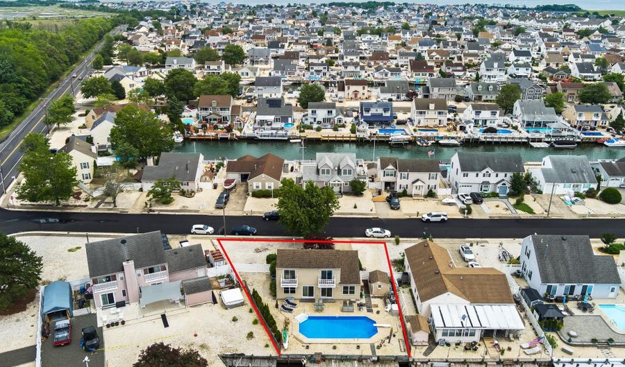 54 STORM JIB Ct, Bayville, NJ 08721 - 3 Beds, 2 Bath