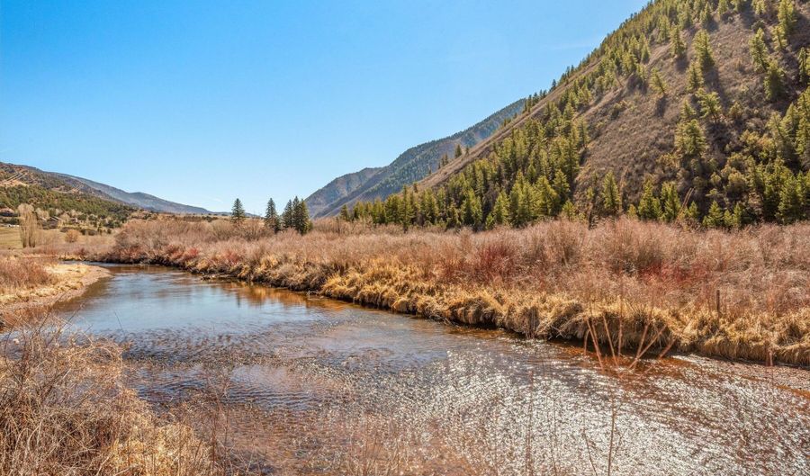106 Castle View Dr, Basalt, CO 81621 - 3 Beds, 3 Bath