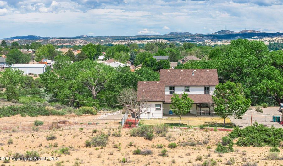 2121 W AZTEC Blvd, Aztec, NM 87410 - 7 Beds, 4 Bath