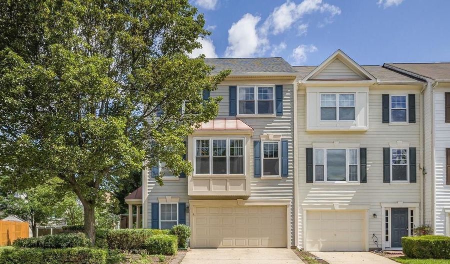 43782 BROOKLINE Ter, Ashburn, VA 20147 - 3 Beds, 4 Bath