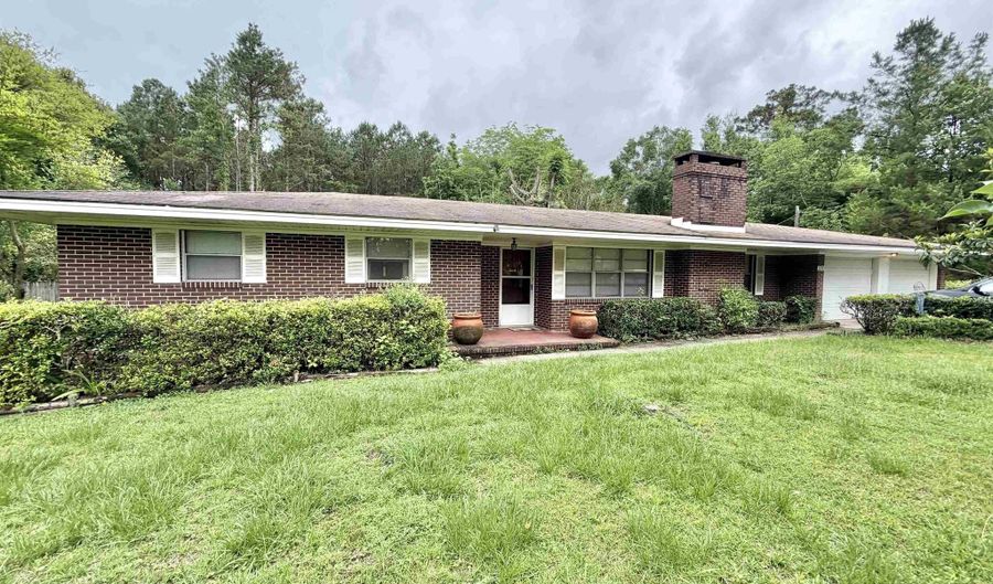 1575 Jack Springs Rd, Atmore, AL 36502 - 3 Beds, 2 Bath