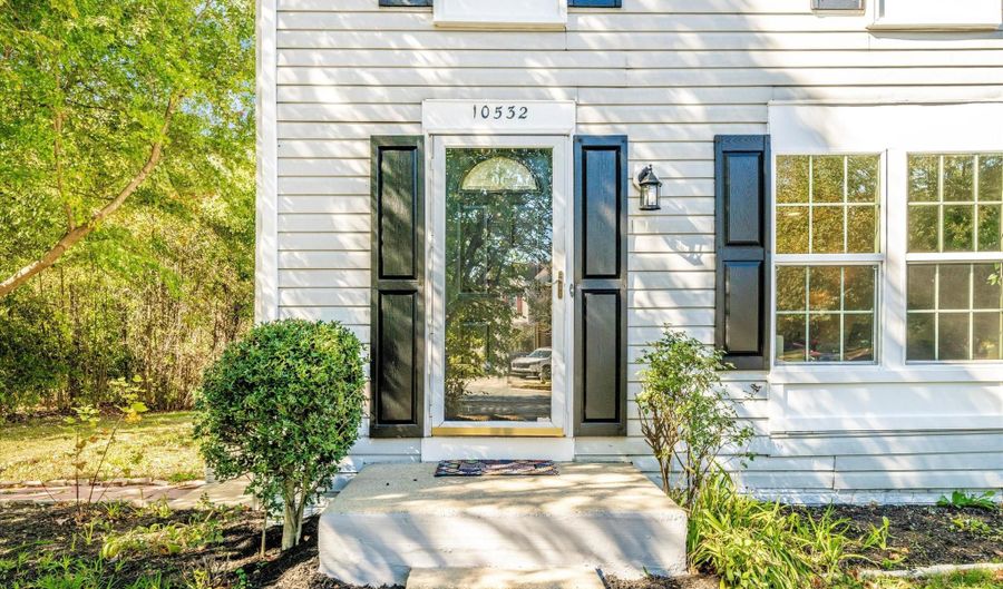 10532 LIME TREE Way, Beltsville, MD 20705 - 3 Beds, 3 Bath