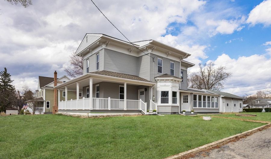 2259 ALMIRA Ave, Atco, NJ 08004 - 5 Beds, 3 Bath