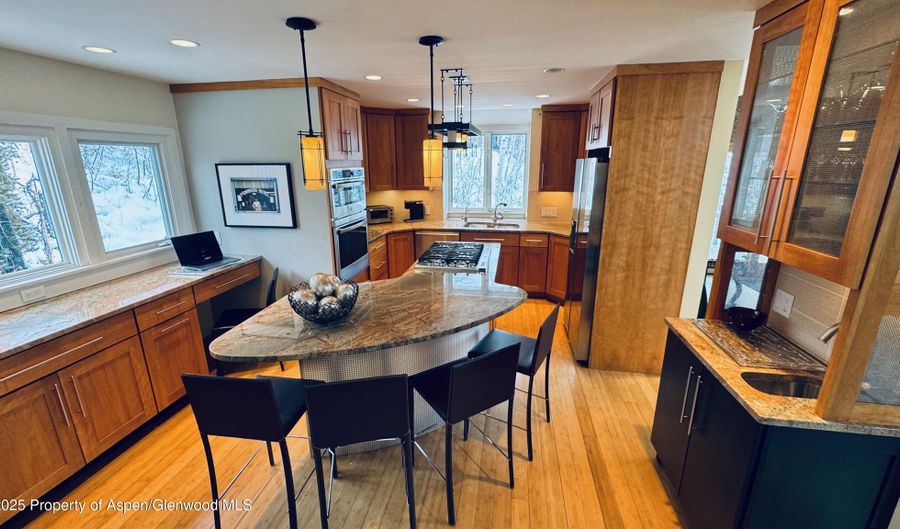 302 Roaring Fork Dr, Aspen, CO 81611 - 3 Beds, 3 Bath
