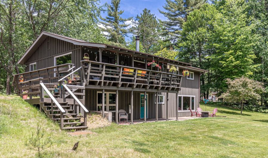 11283 KEL ROBIN Dr, Arbor Vitae, WI 54568 - 3 Beds, 3 Bath