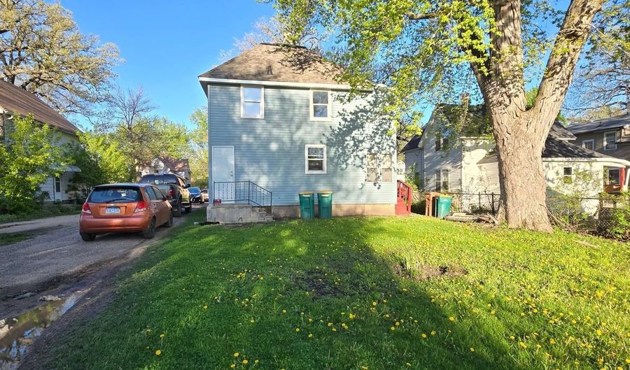 922 Jefferson Ave, Albert Lea, MN 56007 - 4 Beds, 2 Bath