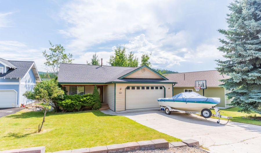 987 Electric Ave, Bigfork, MT 59911 - 3 Beds, 3 Bath