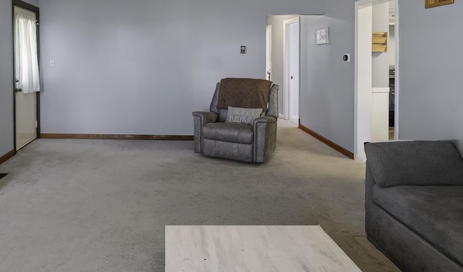 5283 County Road 59, Auburn, IN 46706 - 3 Beds, 1 Bath