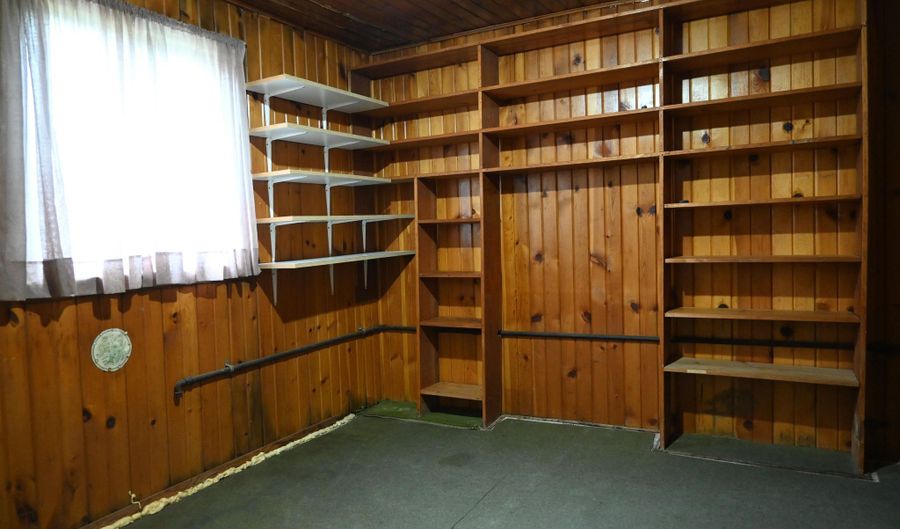207 3rd St, Albert City, IA 50510 - 1 Beds, 1 Bath