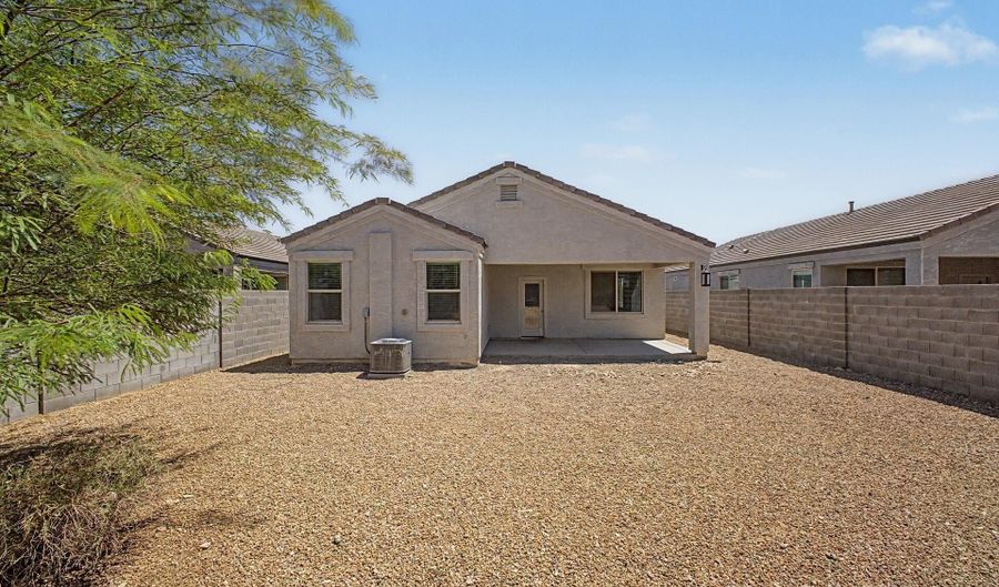 31070 W WHITTON Ave, Buckeye, AZ 85396 - 4 Beds, 2 Bath