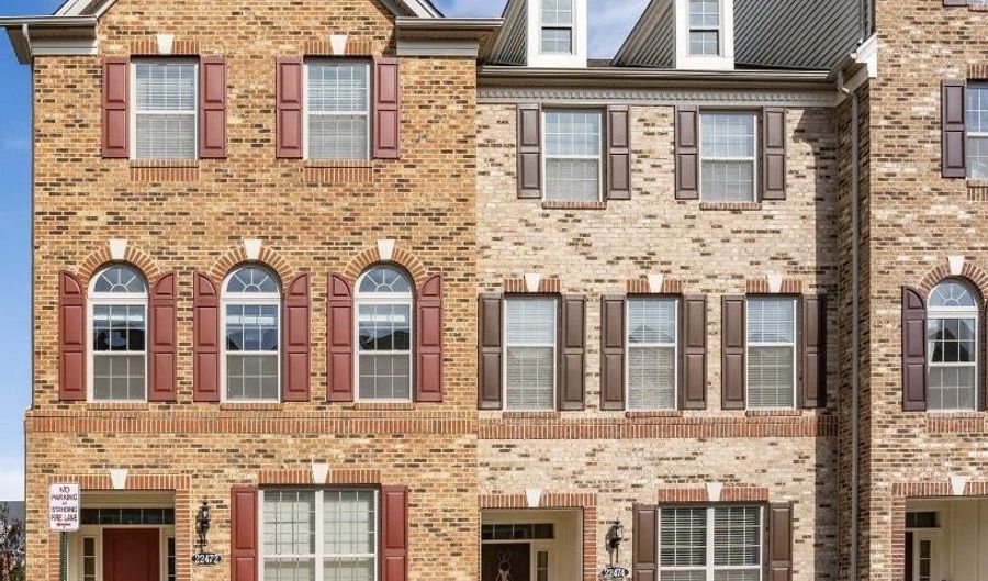 22472 CAMBRIDGEPORT Sq, Ashburn, VA 20148 - 4 Beds, 4 Bath