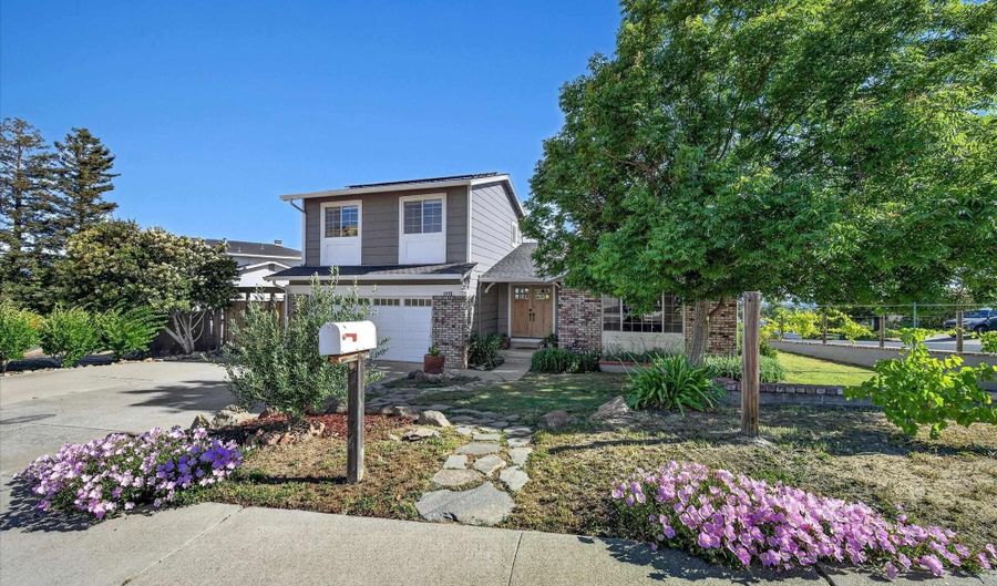 2458 Grimsby Dr, Antioch, CA 94509 - 4 Beds, 3 Bath