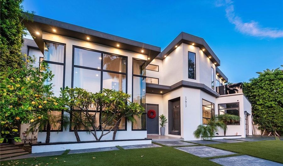 17917 Valley Vista Blvd, Encino, CA 91316 - 4 Beds, 5 Bath