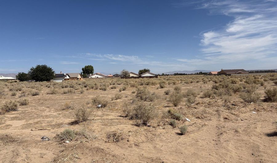 Redwood Boulevard, California City, CA 93505 - 0 Beds, 0 Bath