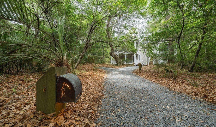 4 Poormans Pepper Trl, Bald Head Island, NC 28461 - 4 Beds, 4 Bath