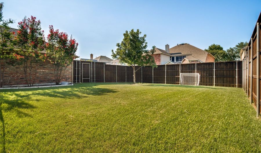 1609 Whispering Glen Dr, Allen, TX 75002 - 3 Beds, 2 Bath