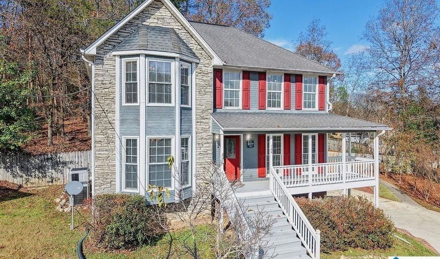 124 LITTLE FAWN Ln, Alabaster, AL 35007 - 3 Beds, 3 Bath