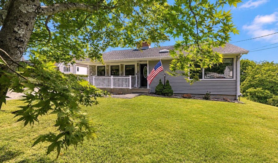 31 Prindle Ave, Ansonia, CT 06401 - 3 Beds, 1 Bath