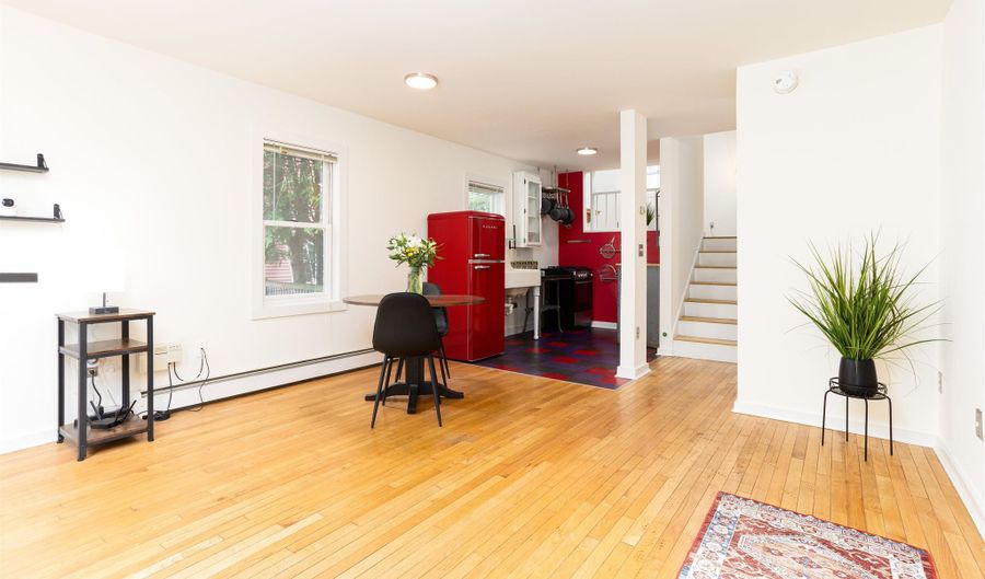 62 Lakeview Ter B, Burlington, VT 05401 - 1 Beds, 1 Bath